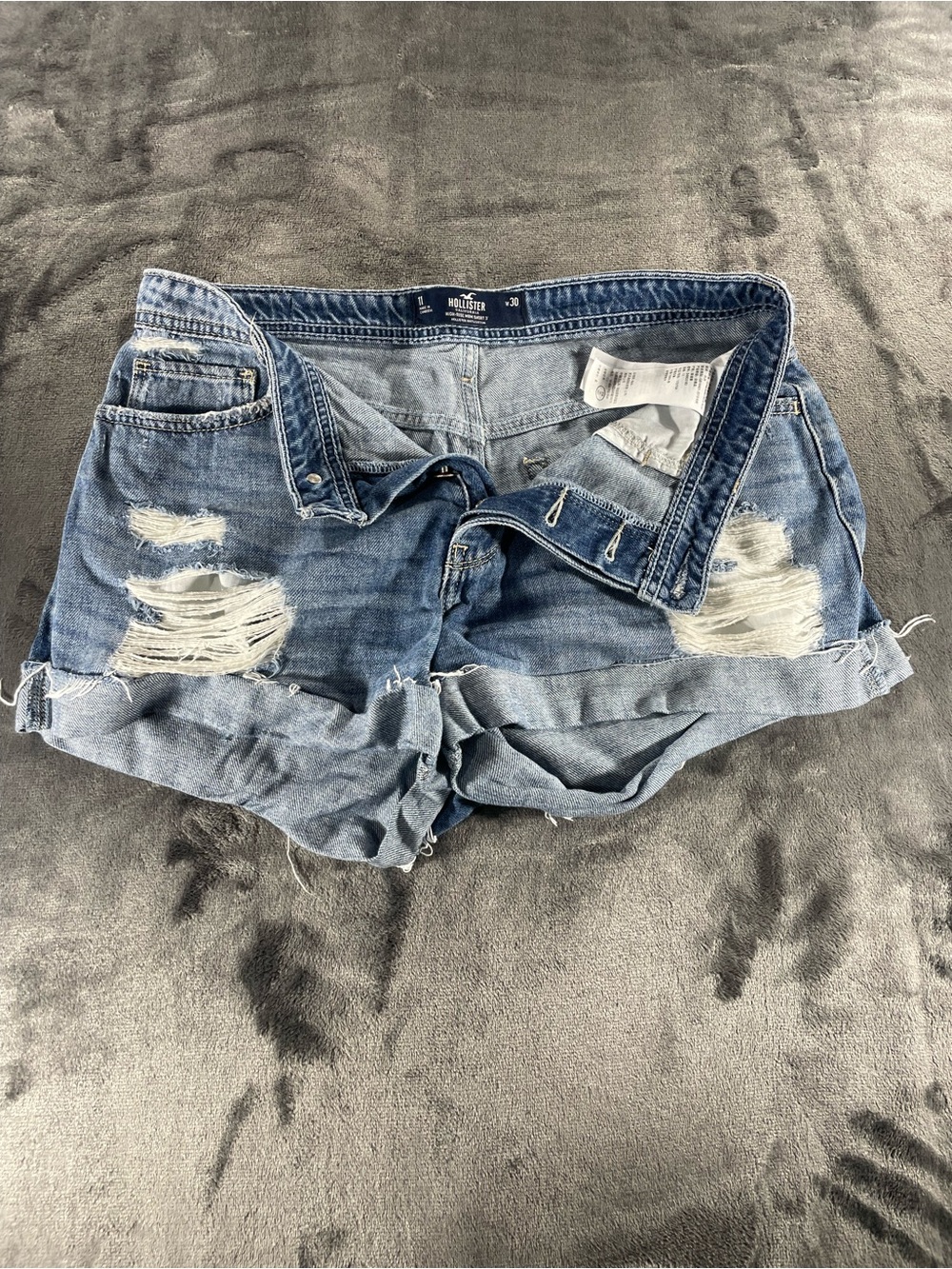 Hollister Light Blue Distressed Roll-Hem Denim Shorts Female